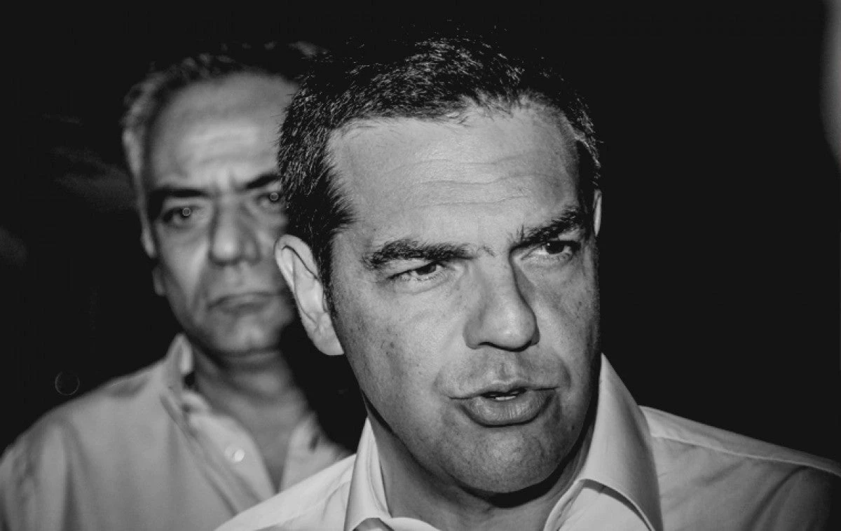 Τον ισοπέδωσε! – «Είναι πολλά τα νεκρά παιδιά και είναι και πολύ μικρά, Αλέξη» – Ψέματα έλεγε η κυβέρνηση την ώρα που καιγόταν η Ελλάδα – Οργή λαού